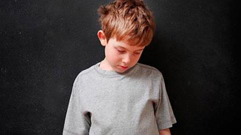 «Κάτι δεν πάει καλά με τον γιο μας»: Μια μαμά μοιράζεται την αγωνία της