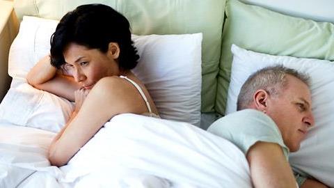 Kάθε γάμος κρύβει ένα μυστικό που δεν παραδέχεται κανείς… 