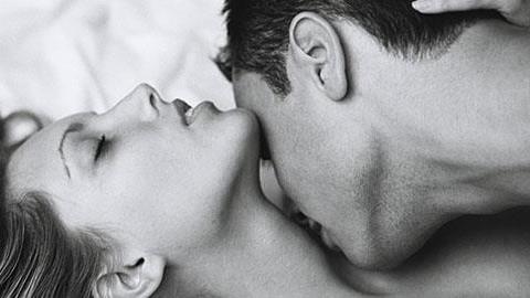 6 καυτές στάσεις στο σεξ που σίγουρα δεν έχετε δοκιμάσει!