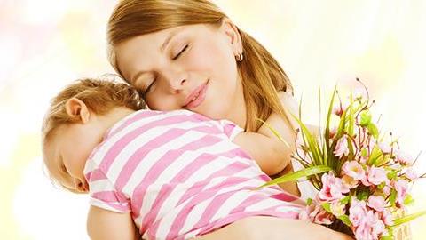 Πόσο σημαντική είναι η νονά στην ζωή του παιδιού;