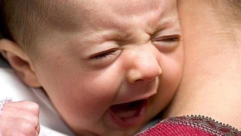 Πόσο θα επηρεάσει το μωρό μου το ότι πρέπει να το αφήσω για να εργαστώ;