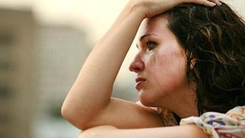 Ο γιος μου δεν με θέλει, ο άνδρας μου δεν με σέβεται. Είμαι απελπισμένη!