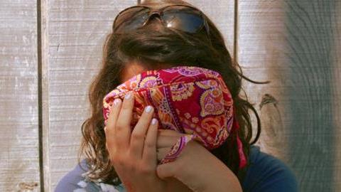 Όταν το παιδί σχολιάζει μεγαλόφωνα: Πώς να βγείτε απ' τη δύσκολη θέση