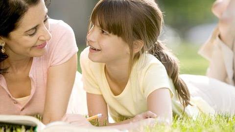 Πώς να μεγαλώσετε ένα δυναμικό κορίτσι