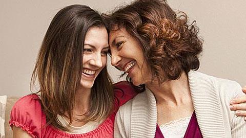 9 λόγοι που έχουμε ανάγκη τη μαμά μας όσο κι αν μεγαλώνουμε