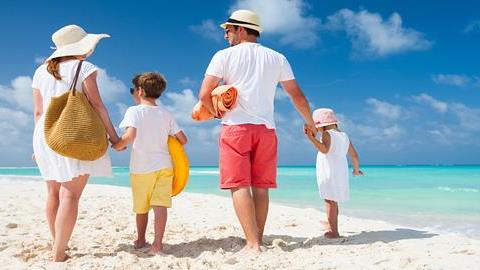 Κοινωνικός τουρισμός 2015: Ποιοι δικαιούνται δωρεάν διακοπές