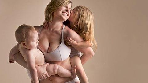 Οι τέλειες... ατέλειες του γυναικείου σώματος σε 8 υπέροχες φωτογραφίες