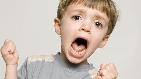 Παιδί και νεύρα: Πώς να βάλετε τέλος στα ουρλιαχτά!