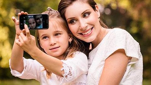 Γιατί πρέπει να είστε και εσείς στις φωτογραφίες των παιδιών σας