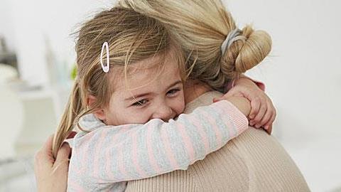 Θα τα καταφέρει η κόρη μου στο προνήπιο χωρίς εμένα;