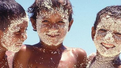 Πώς να βγάλετε τέλειες οικογενειάκες φωτογραφίες φέτος το καλοκαίρι