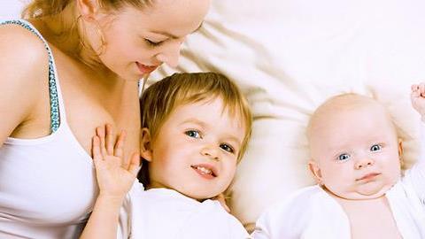 Οι 5 μεγαλύτερες διαφορές μεταξύ πρώτου και δεύτερου μωρού