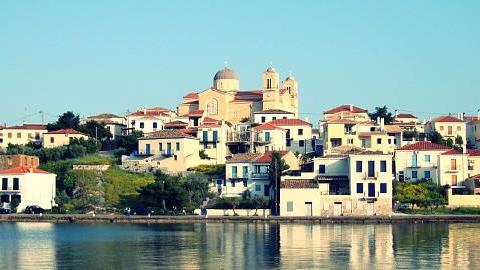 4 οικονομικές εκδρομές για το τελευταίο Σαββατοκύριακο του καλοκαιριού