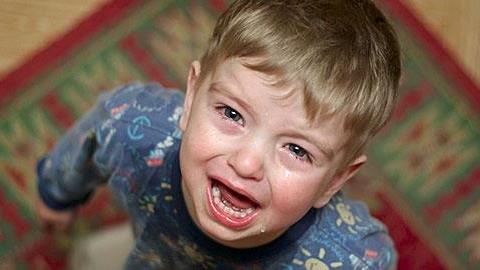 Μπορεί η επιλόχειος να επηρέασε τη συμπεριφορά του 4 ετών γιου μου;