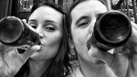 «Ο αγώνας της γυναίκας μου με τον καρκίνο του μαστού»: Ένα σοκαριστικό φωτογραφικό αφιέρωμα