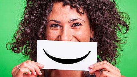 4 συμβουλές που θα σας βοηθήσουν να σκέφτεστε (πιο) θετικά