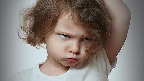 Η 26 μηνών κόρη μου αρνείται τα πάντα