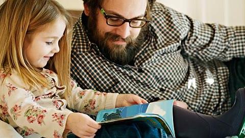 Οι άντρες που γίνονται καλοί μπαμπάδες