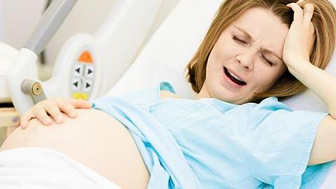 7 απίστευτες ιστορίες τοκετών 