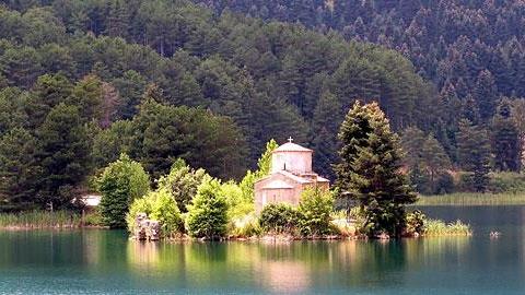 5 χριστουγεννιάτικες μονοήμερες εκδρομές κοντά στην Αθήνα