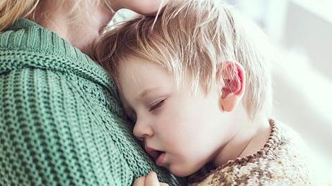 Όταν τα παιδιά μεγαλώνουν: 10 πράγματα που θα λείψουν σε κάθε μαμά