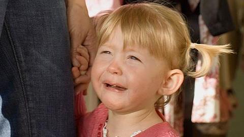 Πώς θα φέρετε το παιδί πιο κοντά στους συγγενείς που δεν συμπαθεί