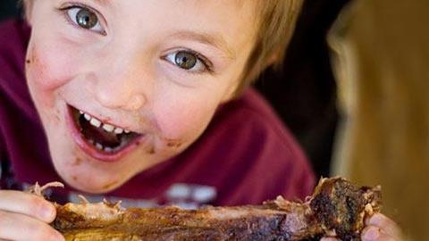 Τσικνοπέμπτη 2016: 5 οικογενειακές ταβέρνες με καλό και οικονομικό φαγητό