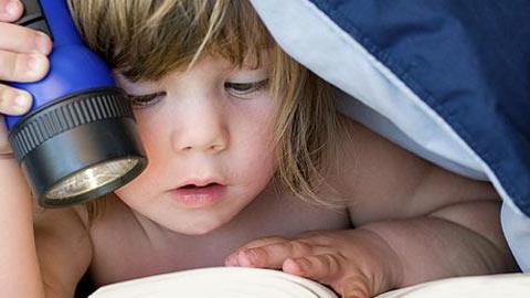 6 βιβλία που τα παιδιά θα... καταβροχθίσουν!