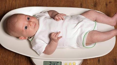 Το μωρό μου δεν παίρνει βάρος εδώ και ένα μήνα. Να ανησυχήσω;