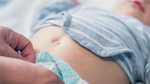 Τα γεννητικά όργανα του γιου μου όσο μεγαλώνει μικραίνουν. Τί να κάνω;