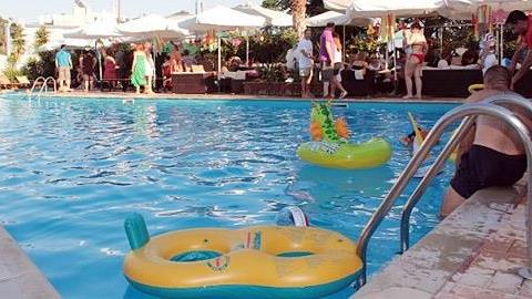 Acqua e Sole: Η πιο δροσερή πρόταση της πόλης για μικρούς και μεγάλους! 