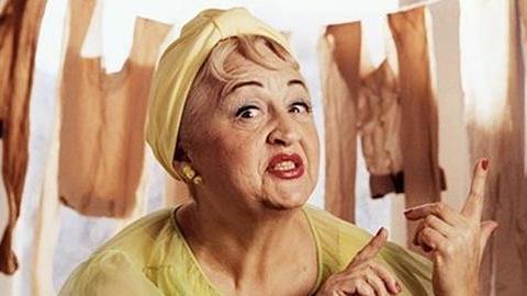 Τι να κάνετε αν η πεθερά σας σας κάνει τη ζωή μαρτύριο