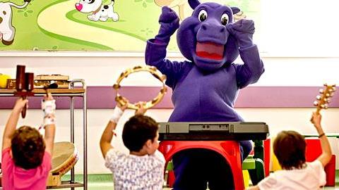 O Ιπποπόταμος που θεραπεύει την ψυχή των παιδιών  στο Παίδων ΜΗΤΕΡΑ