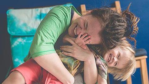 Οι συνήθειες των μαμάδων που δεν φωνάζουν στα παιδιά τους