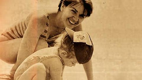 Μαμά, σ' αγαπώ γιατί...