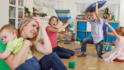 «Στις μαμάδες που νιώθουν αόρατες»