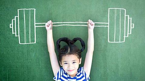 «Δεν μεγαλώνουμε παιδιά-μαχητές»