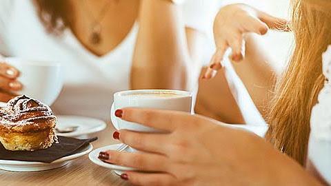 Γιατί η ζωή μας δεν πρέπει να περιστρέφεται μόνο γύρω από τα παιδιά