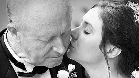 Mπαμπά, σ' αγαπάω γιατί...