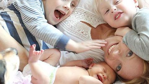 Πόσα παιδιά πρέπει να κάνετε για να είστε ευτυχισμένοι