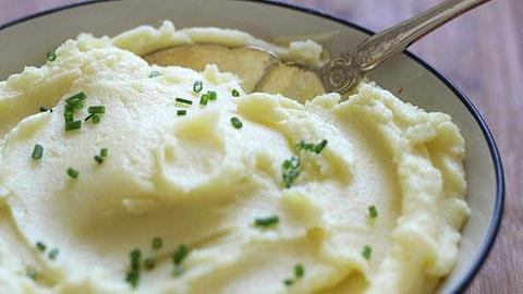 Πώς να φτιάξετε τον τέλειο πουρέ πατάτας