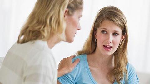 Πώς να μιλήσετε στην κόρη σας για το σεξ