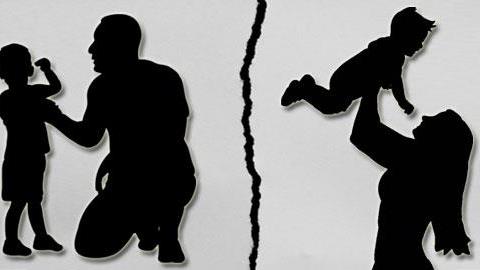 Ο «καλός» και ο «κακός» γονιός: Μια τακτική που βλάπτει το παιδί