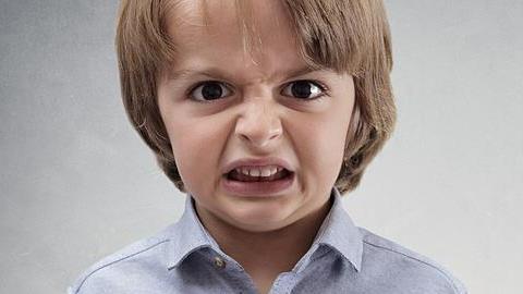 Τι να κάνω αν το παιδί μου δεν θέλει τα παιδιά των φίλων μας