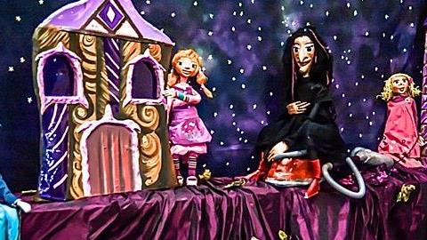 Από τη Φρουτοπία στο Νησί των Πυροτεχνημάτων: Μία έκθεση-ταξίδι στον κόσμο του Ευγένιου Τριβιζά