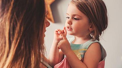 5 αξίες που κάθε γονιός πρέπει να μάθει στα παιδιά του