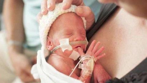 12 μικροί μαχητές που δίνουν ελπίδα για ζωή