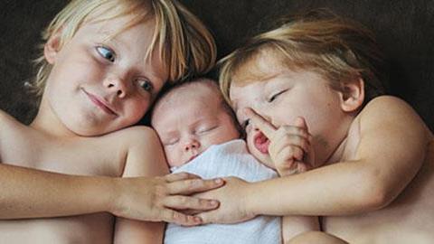 Τρίτο παιδί, μετά τα δίδυμα –το τολμάς;