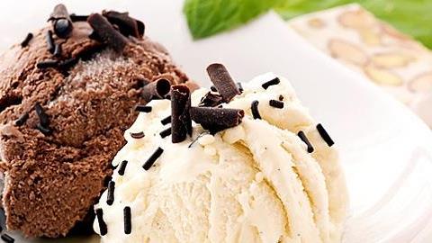 Σπιτικό παγωτό: 5 συνταγές από την ελληνική παράδοση