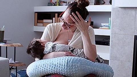 «Βαρέθηκα να δείχνω στο Facebook ότι η ζωή της μαμάς είναι τέλεια!»